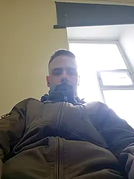 Gregorywhitelegs online show from 2, 4, 2026