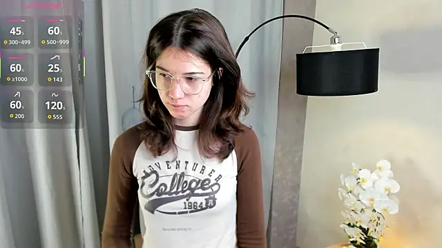 MarilynMun online show from 19, 12, 2025