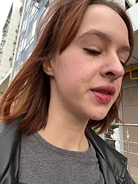 hani obsessed online show from 4, 12, 2025