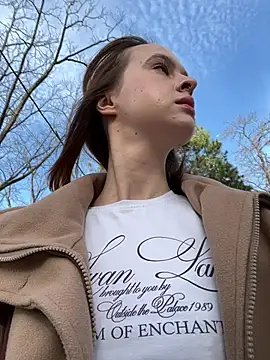 Snapshot of hani_obsessed chatting on 7, 2, 2026 hani obsessed online show from 7, 2, 2026