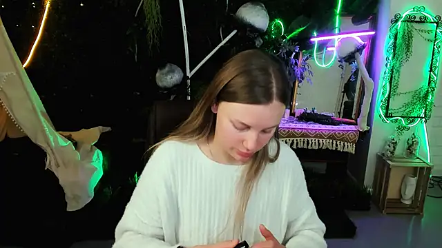 SandraLindsey online show from 20, 11, 2025