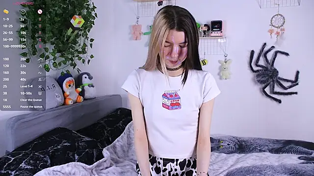 Emmie shy online show from 17, 12, 2025