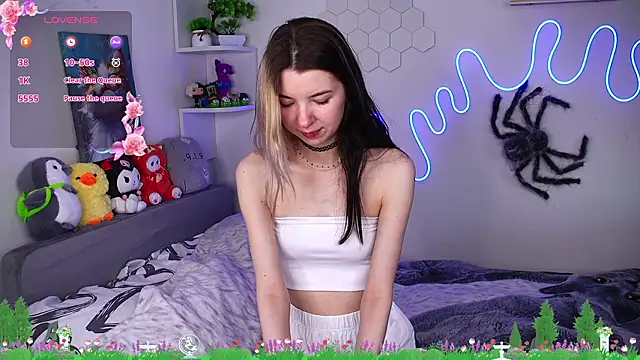 Emmie shy online show from 14, 3, 2026