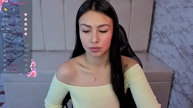 Maleja v  online show from 14, 12, 2025