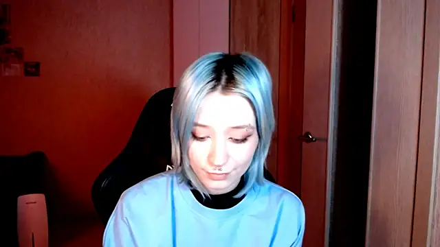 SophiaLur online show from 21, 11, 2025