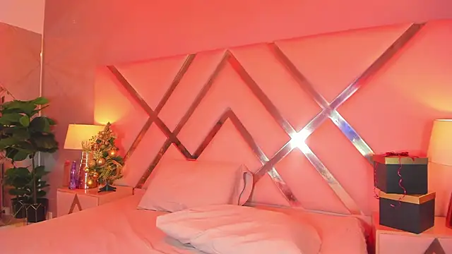 Samantha Bale online show from 3, 12, 2025