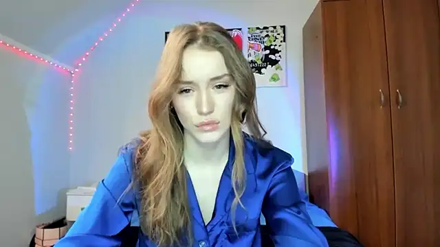 tinyglow online show from 5, 12, 2025