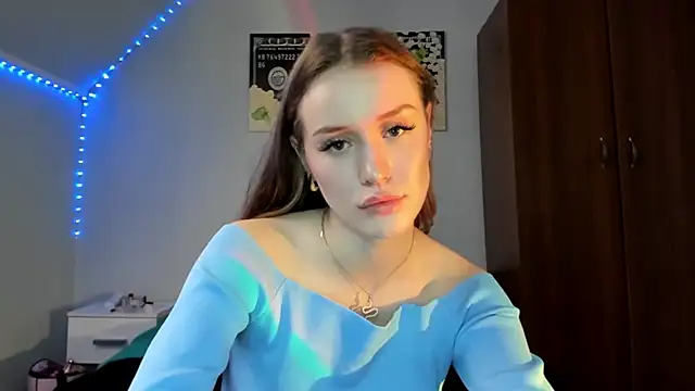 tinyglow online show from 25, 2, 2026