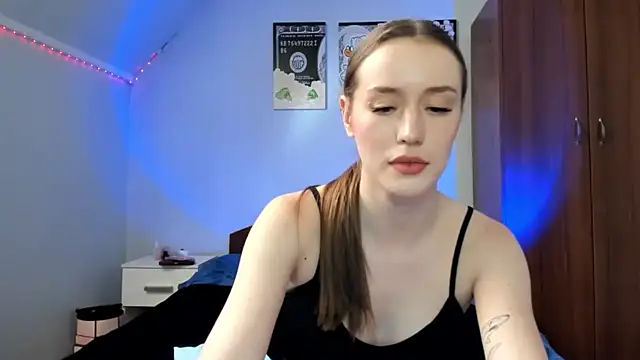 tinyglow online show from 15, 6, 2026