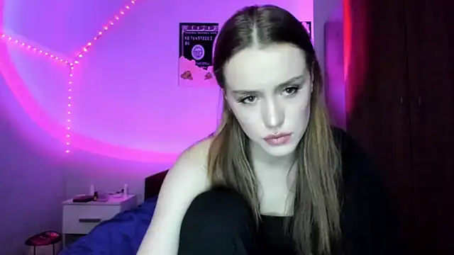 tinyglow online show from 14, 2, 2026