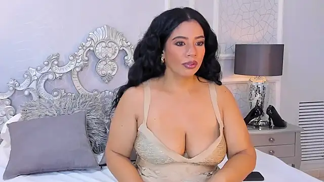 IvannaClaire online show from 28, 11, 2025