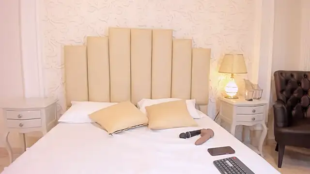 IvannaClaire online show from 10, 1, 2026