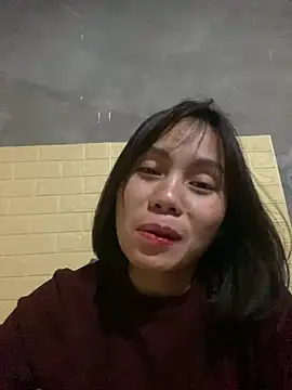 Trangbabylove online show from 2, 4, 2026