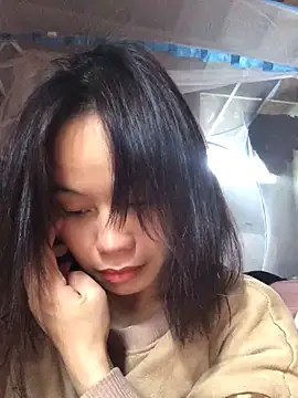 Snapshot of Trangbabylove chatting on 18, 12, 2025 Trangbabylove online show from 18, 12, 2025