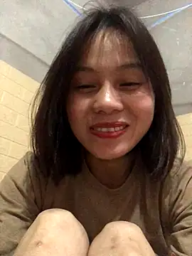 Snapshot of Trangbabylove chatting on 23, 12, 2025 Trangbabylove online show from 23, 12, 2025