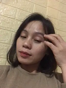 Snapshot of Trangbabylove chatting on 17, 12, 2025 Trangbabylove online show from 17, 12, 2025