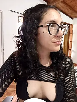 Snapshot of Melinerd chatting on 29, 11, 2025 Melinerd online show from 29, 11, 2025