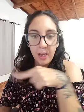 Snapshot of Melinerd chatting on 2, 12, 2025 Melinerd online show from 2, 12, 2025