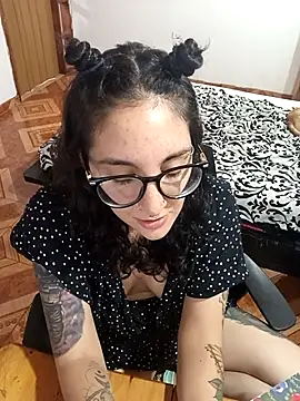 Melinerd online show from 17, 12, 2025