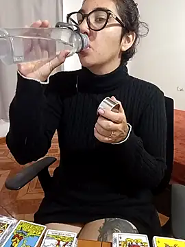 Snapshot of Melinerd chatting on 3, 12, 2025 Melinerd online show from 3, 12, 2025