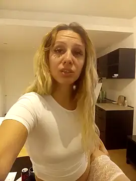 cleopatravodos online show from 2, 12, 2025