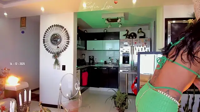 sofiasexhot online show from 14, 12, 2025