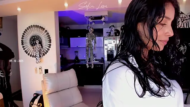 sofiasexhot online show from 9, 10, 2025