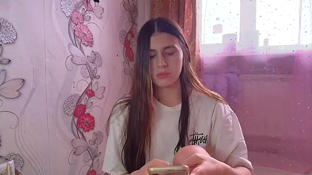 KristinaScott online show from 28, 11, 2025