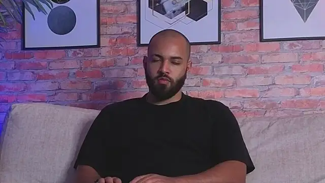 Chris Varden online show from 15, 4, 2026