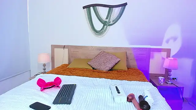 Emily Frostt online show from 27, 2, 2026