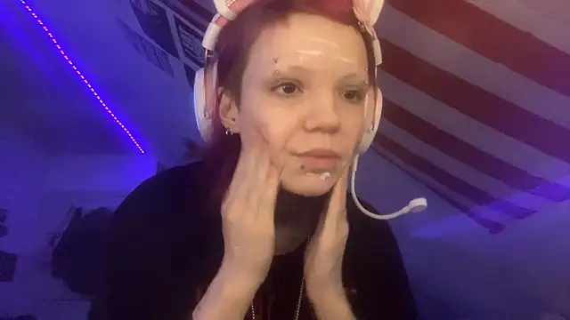 Storma Webber online show from 22, 11, 2025