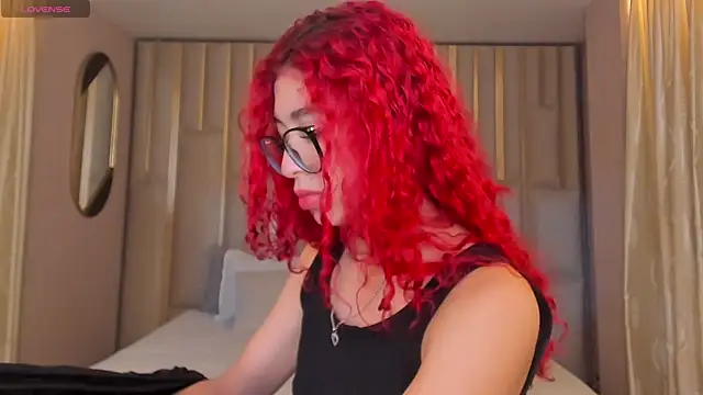 AmberFox1 online show from 17, 12, 2025