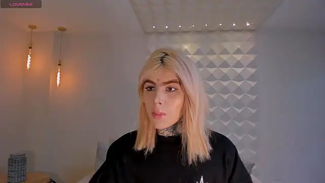 CarlaBrunni online show from 10, 1, 2026