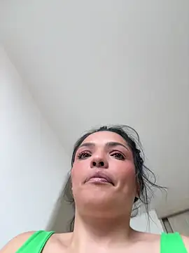 LaraDanverss online show from 4, 8, 2026
