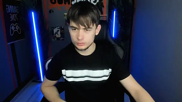 Snapshot of AlejandroEllias chatting on 17, 1, 2026 AlejandroEllias online show from 17, 1, 2026