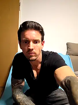 Snapshot of Mystery_Mark chatting on 1, 7, 2026 Mystery Mark online show from 1, 7, 2026