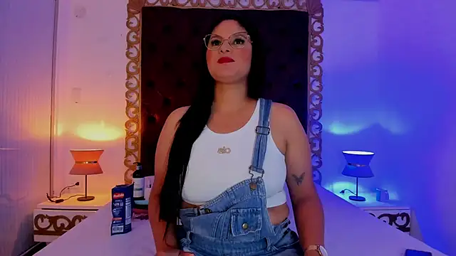 AlinaMilf online show from 27, 2, 2026