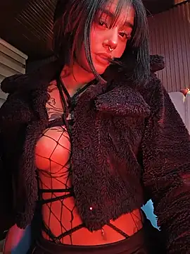 Snapshot of Milu_carbajal_x chatting on 10, 7, 2026 Milu carbajal x online show from 10, 7, 2026