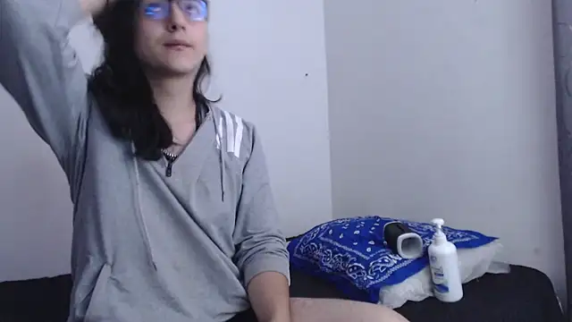 Amoneth Xx online show from 4, 12, 2025