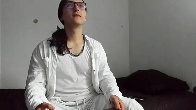 Amoneth Xx online show from 9, 1, 2026