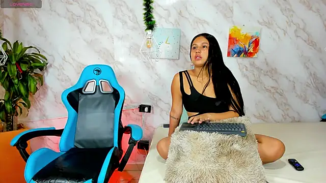 paula desire online show from 15, 11, 2025