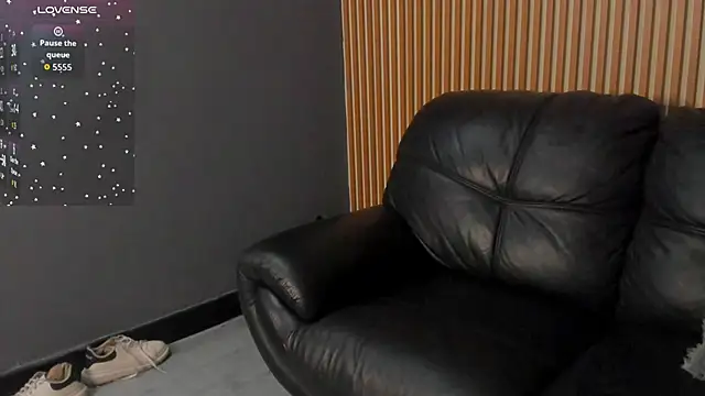 Violet Moon20 online show from 12, 6, 2026