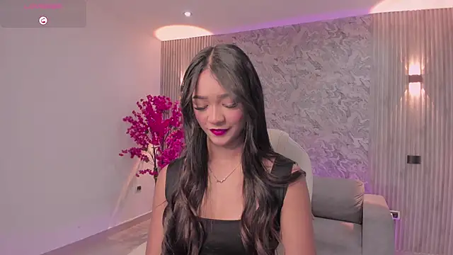 Snapshot of kylie_collins chatting on 6, 2, 2026 kylie collins online show from 6, 2, 2026