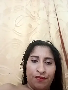 CarolinaNavas33 online show from 2, 12, 2025