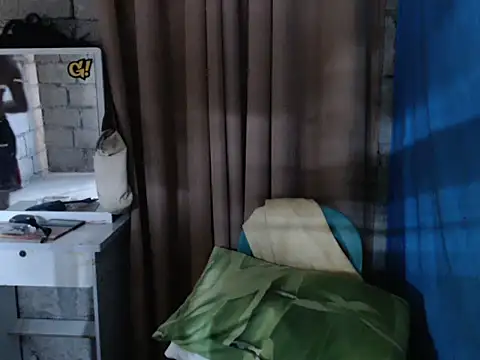 Snapshot of Miss_Adalia_Rose chatting on 15, 4, 2026 Miss Adalia Rose online show from 15, 4, 2026
