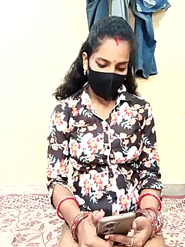 Desi Hot Queen online show from 28, 11, 2025