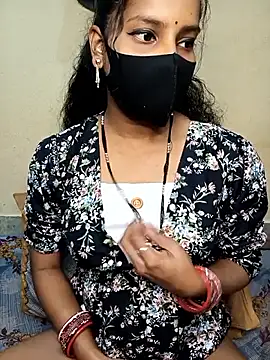 Snapshot of Desi_Hot_Queen chatting on 19, 1, 2026 Desi Hot Queen online show from 19, 1, 2026