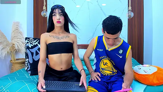 Loversinfire2 online show from 16, 11, 2025