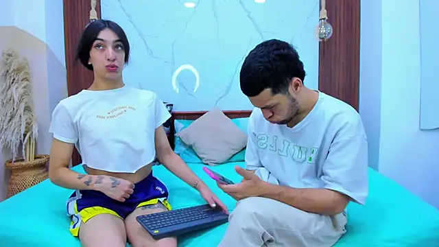 Loversinfire2 online show from 10, 7, 2026
