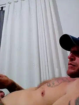 Snapshot of patraick chatting on 26, 11, 2025 patraick online show from 26, 11, 2025